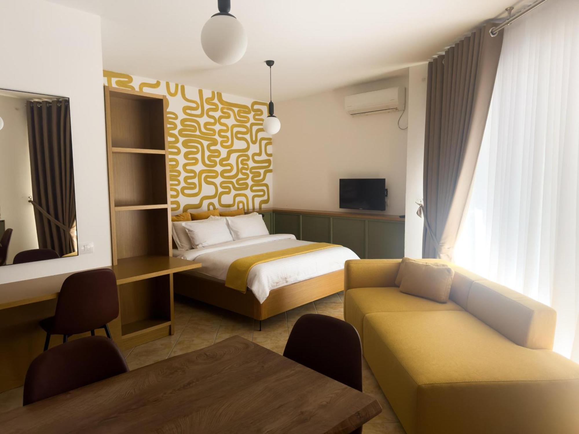 Flora Apartments Sarandë Exterior foto